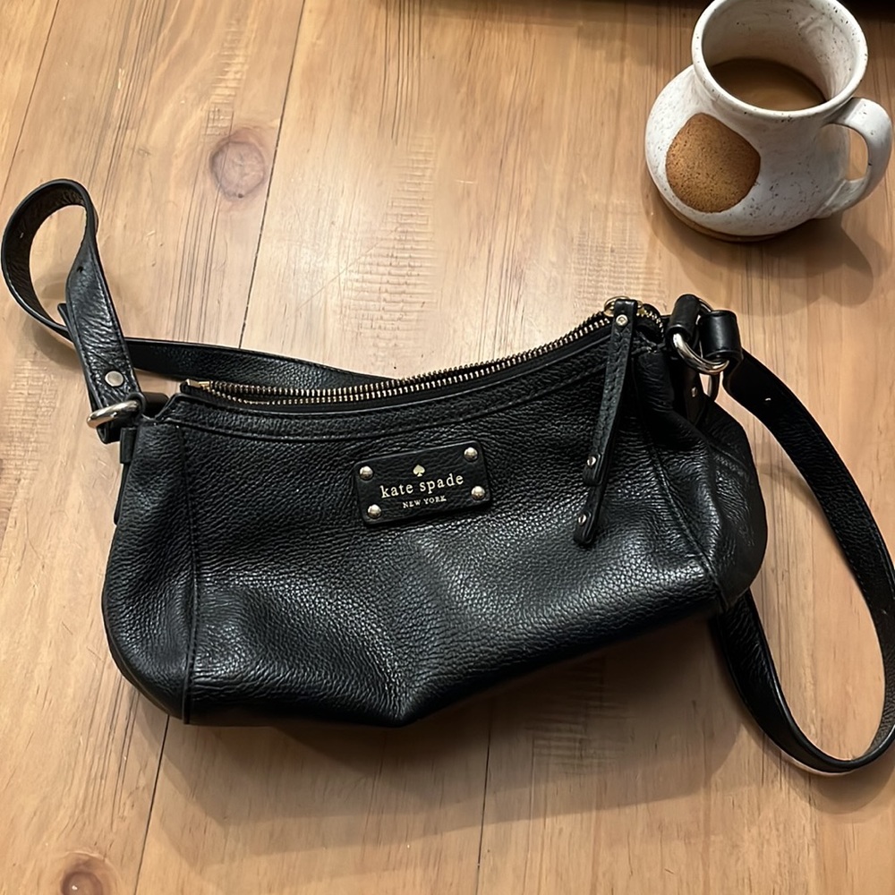 Kate Spade black leather purse - Picture 2 of 4